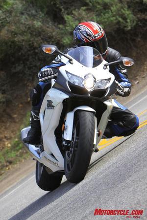 Suzuki GSX-R 600 тест